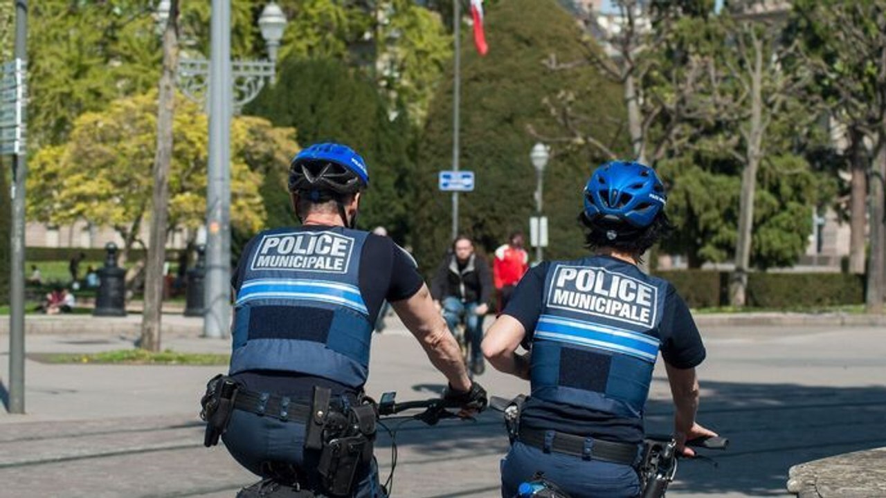 Enquête d'action - Police municipale de Perpignan : un été choc sur la côte occitane
