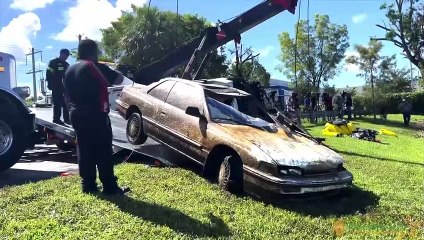 العثور على أكثر من 30 سيارة غارقة وسحبها من بحيرة جنوب فلوريدا