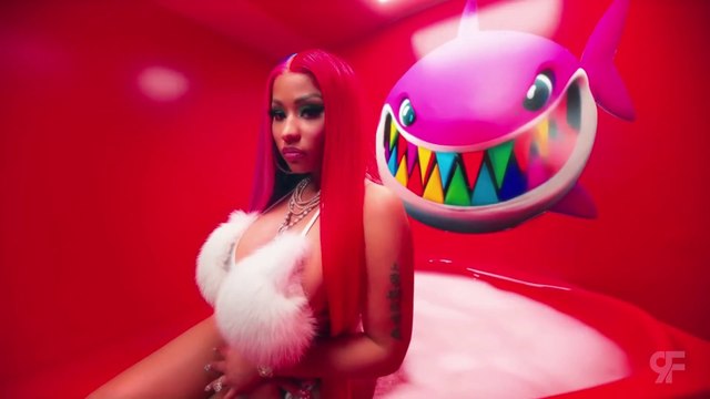 Wiz Khalifa - Pretty Girl ft. Nicki Minaj _ Tyga (Music Video)