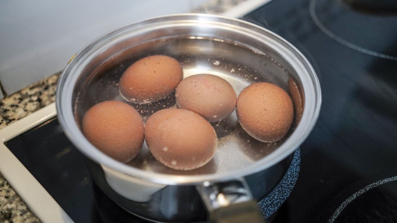 These Are the Best Ways to Boil Eggs