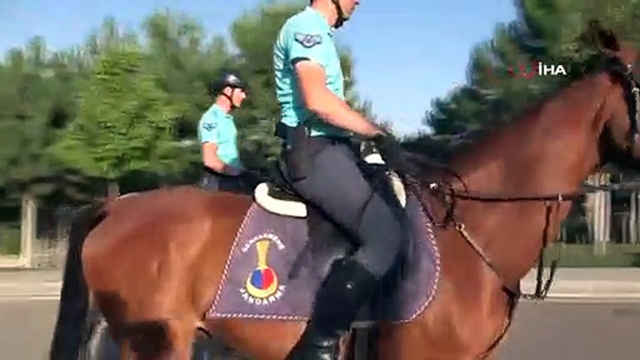 Les aires de pique-nique sont confiées aux 'Equipes de Gendarmerie à Cheval'