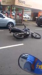 Homem dispara tiros contra motorista em frente ao Barbacoa; assista