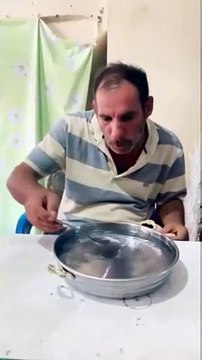 Gıda fiyatları uçunca vatandaş ekmek ve suya kaldı!