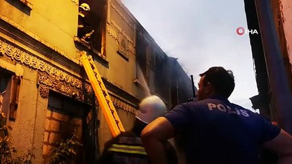Le feu dans le bâtiment abandonné m'a fait peur
