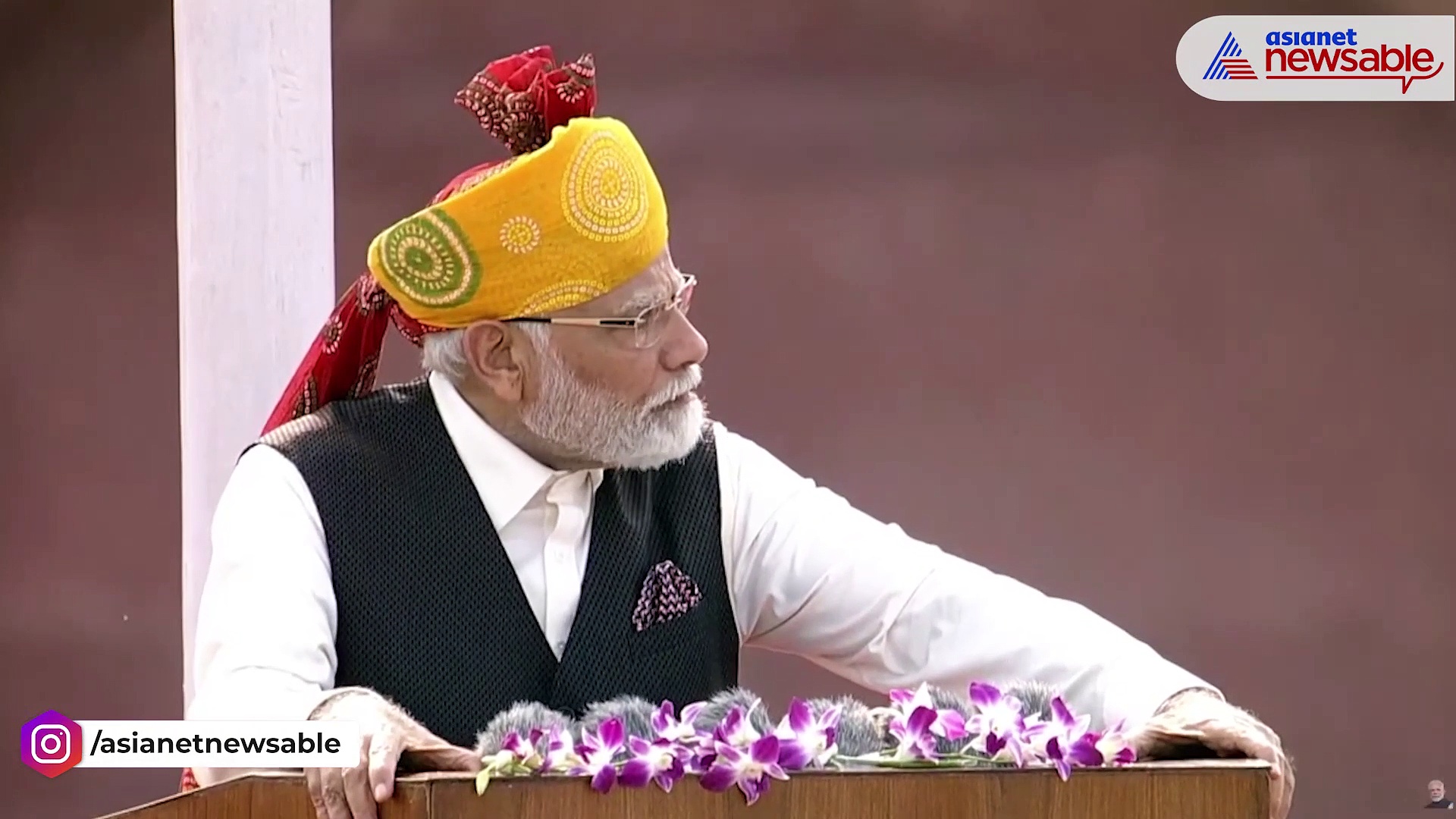 'Parivarvaad' and 'Bhai-Bhateejavaad' are enemies of democracy: PM Modi