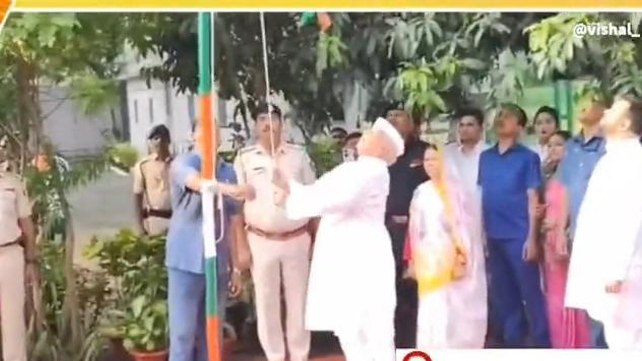 राजद सुप्रीमो लालू प्रसाद यादव का बड़ा बयान, कहा- पीएम मोदी ने आखरी बार लाल किले से फहरा दिया झंडा