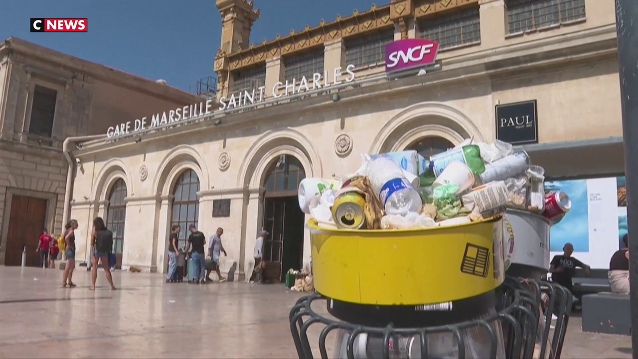 Marseille/poubelles : la grève se poursuite à la gare