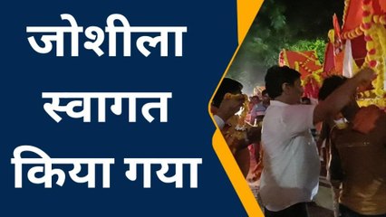 एट: इतनी लम्बी कांवड़ बनी आकर्षण का केंद्र,आप भी देखें वीडियो