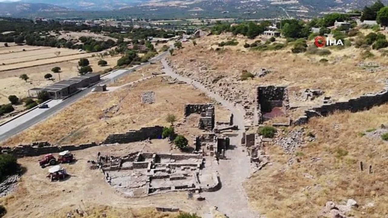 Assos Antik Kentine Ait 2 Bin 300 Yılık Ağırlık Birimi Bulundu