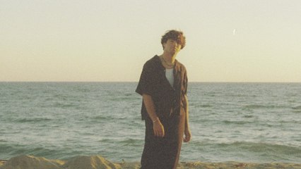 Surf Mesa - First Time (Visualizer)