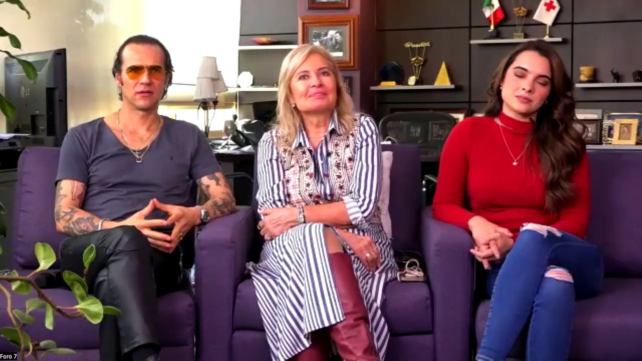 Scarlet Gruber y Jorge Poza protagonizan ELLAS SOY YO, GLORIA TREVI, creada por Carla Estrada