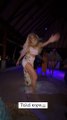 Τούνη: Ο ξέφρενος χορός στο πάρτι γενεθλίων στις Μαλδίβες