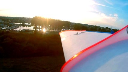 Vol du soir avec Anthony, ailes et paramoteurs au programme