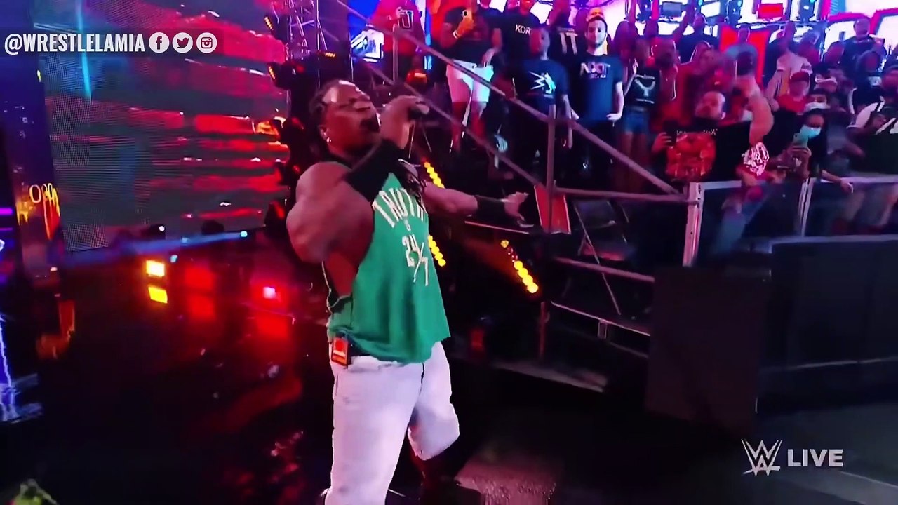 10 Funniest R-Truth WWE Moments That Make Him A National Treasure
