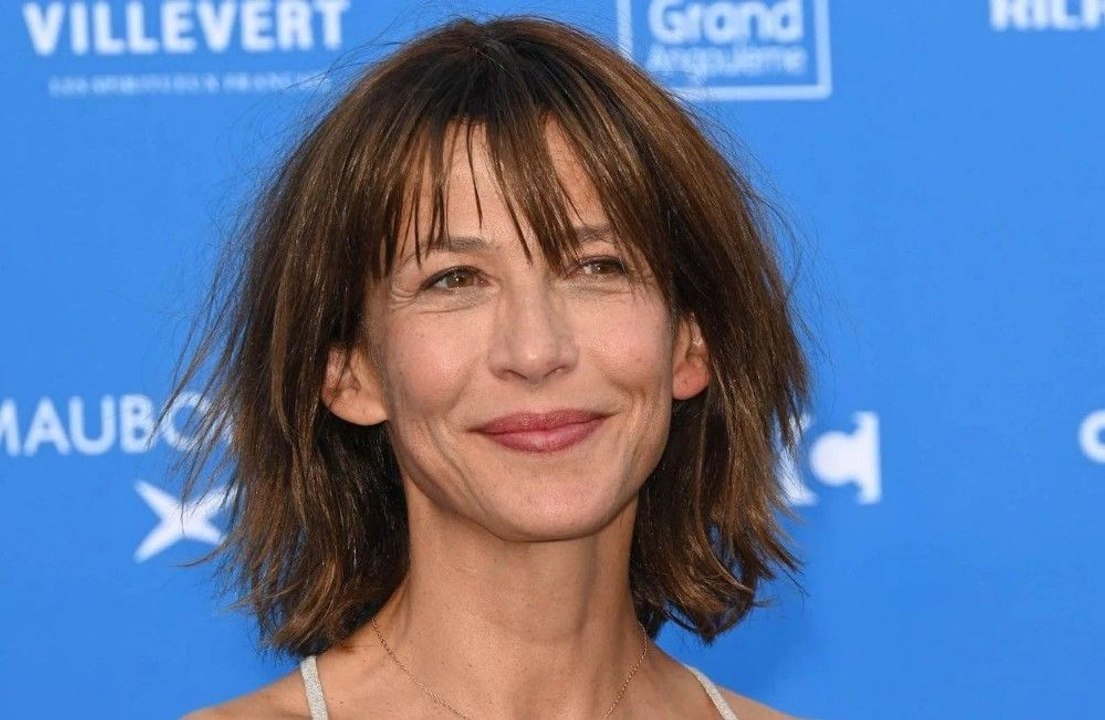 « Achetez français ! » : Sophie Marceau apporte son soutien aux cultivateurs
