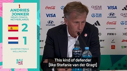 Van der Gragt 'deserves a statue' - Jonker