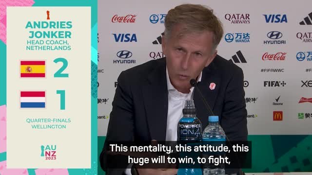 Van der Gragt 'deserves a statue' - Jonker