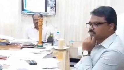 కృష్ణా జిల్లా: కలెక్టర్ తో వీడియో కాన్ఫరెన్స్... సర్వేపై ఆరా