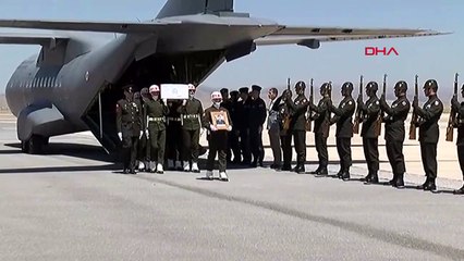 ŞEHİT ÖZKAN LALE'NİN CENAZESİ, MEMLEKETİ SİVAS'A GETİRİLDİ