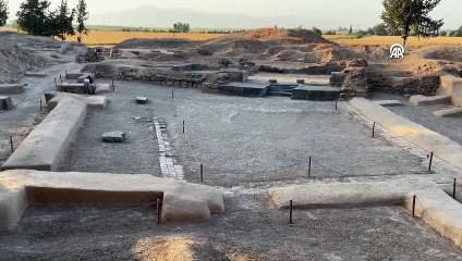 Hatay'daki deprem sonrası molozların arasında bulunan tabletin sırrı çözüldü