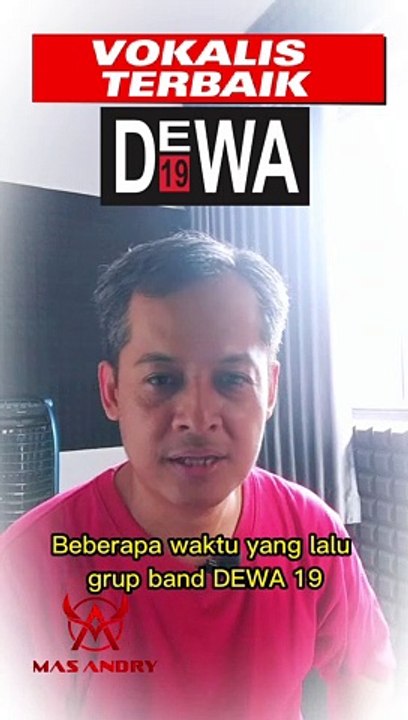 Vokalis Dewa Paling Oke