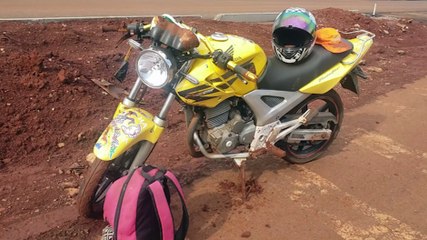 Jovem fica ferido ao sofrer queda de moto na Avenida Piquiri