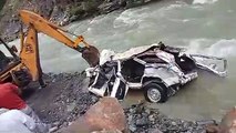 Himachal Chamba Road Accident : चंबा में खाई में गिरा वाहन, सात पुलिसकर्मियों की मौत