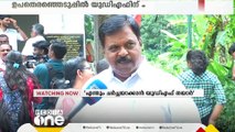 'രാഷ്ട്രീയം പറയാൻ കഴിയാതെ വന്നപ്പോൾ പള്ളിക്കാര്യം പറഞ്ഞ് ഇടതുമുന്നണി ഒളിച്ചോടുകയാണ്'