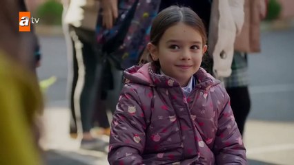 111. Huerfanas (Kirgin Cicekler), en español