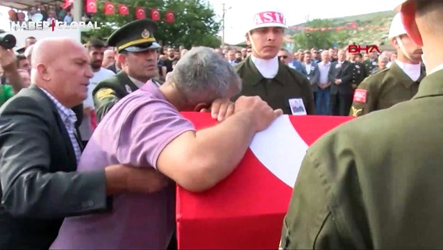 Manisa, şehidini uğurladı: Piyade Uzman Çavuş Görece, gözyaşları arasında toprağa verildi