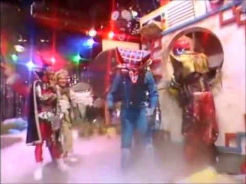 Celebrity Double Dare UK 1990 Obstacle Course Run 1