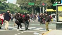 Morte giornalista in Argentina, disordini e scontri tra manifestanti e polizia