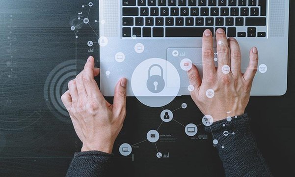 الذكاء الاصطناعي قادر على سرقة كلمات المرور من صوت لوحة المفاتيح