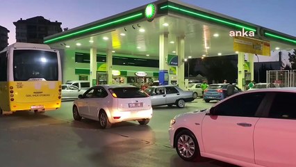 Akaryakıt zamlarına isyan ettiler: "Eşeğe ya da ata bineceğiz"