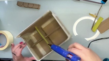 Organizador de escritorio confeccionado con reciclaje