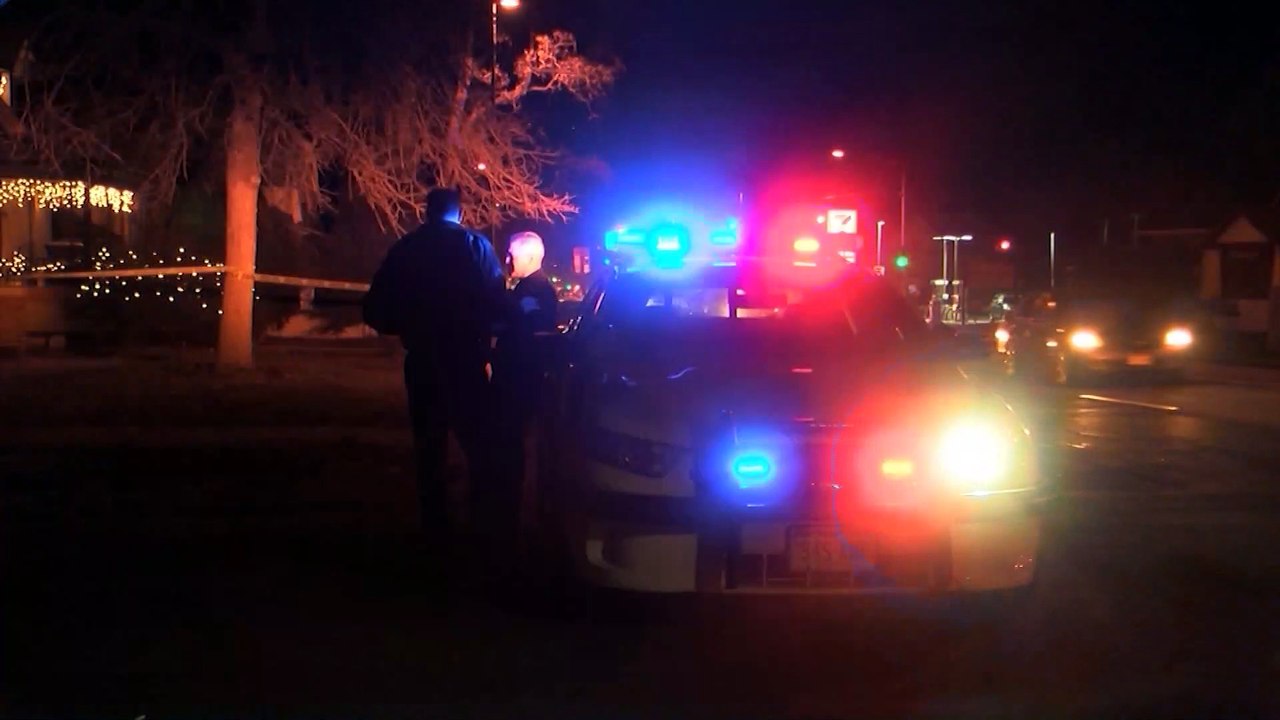 Hombre asesina a su esposa y despues de dispara en la cabeza