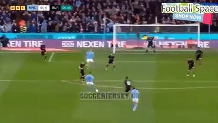 ملخص مباراة منشستر سيتي وبيرنلي _اهداف منشستر سيتي_اهداف هالاند العالمي