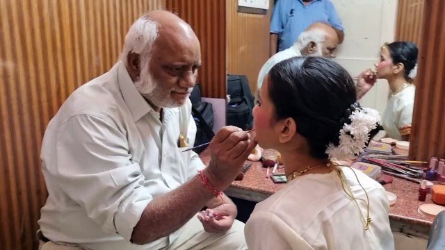 मेकअप कला रंगमंच की रीढ़ की हड्डी : बांका