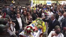 Ecuador: i funerali di Fernando Vilavicendio. Fermati sei colombiani sospettati dell'omicidio