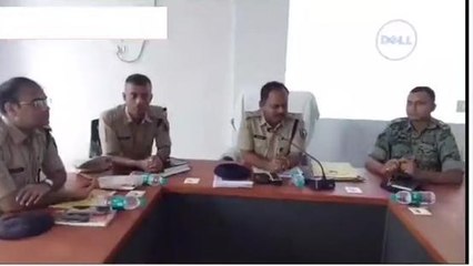 लखीसराय: विधि व्यवस्था को लेकर एसपी ने किया अधिकारियों के साथ बैठक, जानिए क्या दिया निर्देश