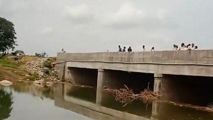 కామారెడ్డి: పెద్దఏడ్గి వాగులో చేపల వేటకు వెళ్లి ఒకరి మృతి