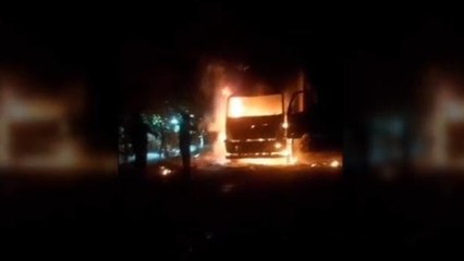 మహబూబ్ నగర్: కంటైనర్ లో ఒక్కసారిగా మంటలు.. వాహనం దగ్ధం