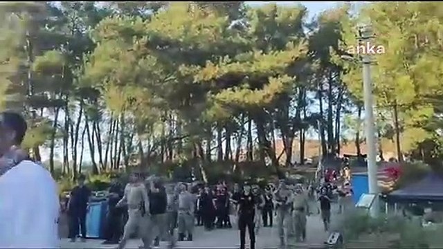 La municipalité métropolitaine d'Izmir a bloqué les toilettes mobiles pour les écologistes qui étaient de garde dans la forêt d'Akbelen.