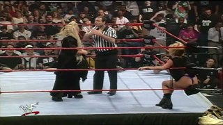 Sable vs Luna: Evening Gown Match (WWF Unforgiven 1998)