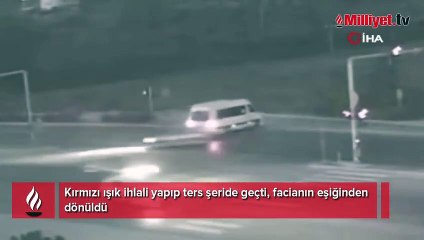 Kırmızı ışık ihlali yapıp ters şeride geçti