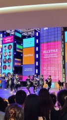 Shenzhen B-Boys & B-Girls Put On An Awesome Show