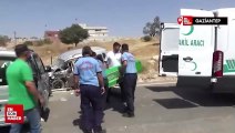 Gaziantep'te iki araç kafa kafaya çarpıştı