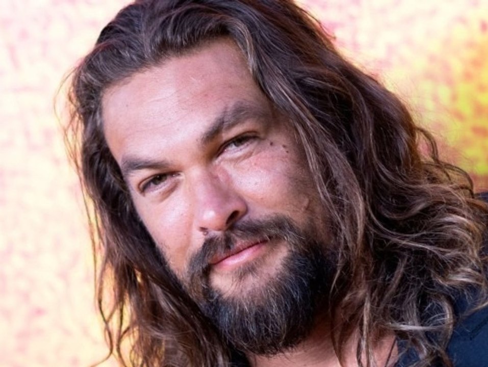 Nach Bränden auf Maui: Jason Momoa appelliert an Hawaii-Touristen