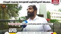 'പുതുപ്പള്ളിയിൽ വികസനം ചർച്ച ചെയ്യാൻ തയ്യാർ, രാഷ്ട്രീയം പറയാൻ ഇടതുപക്ഷത്തെ വെല്ലുവിളിക്കുന്നു'