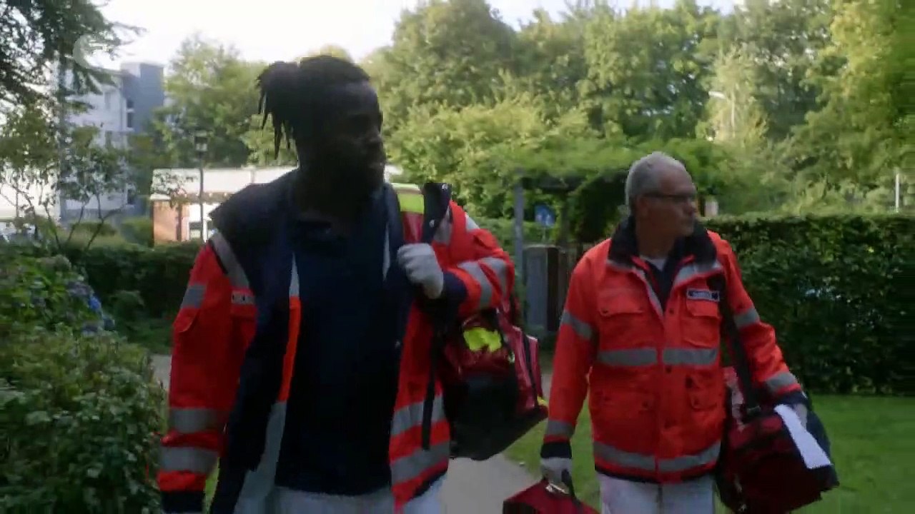 Notruf Hafenkante (404) Staffel 16 Folge 26 - In der Schusslinie